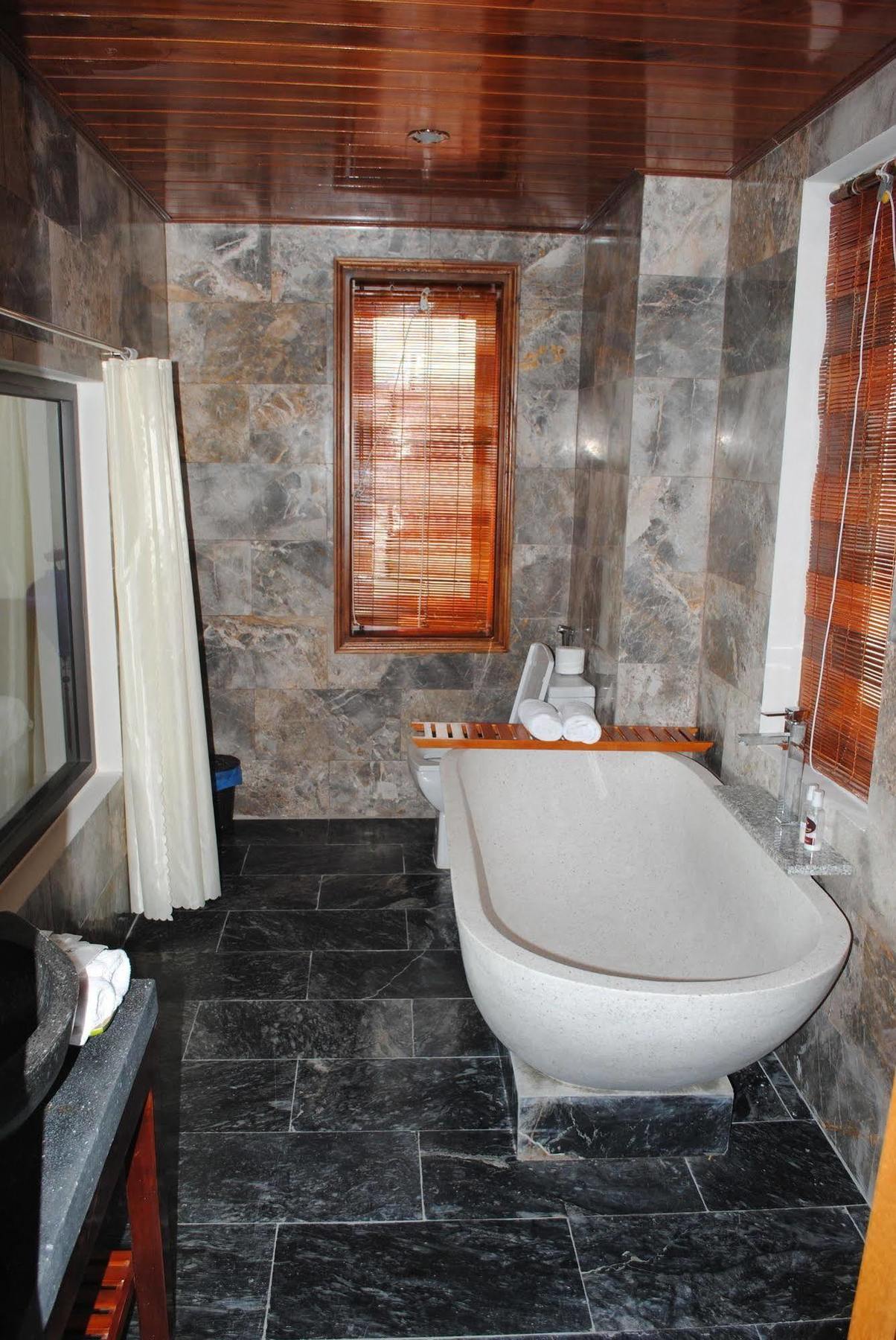 Hoi An Osaka Riverside Villa & Spa Eksteriør billede